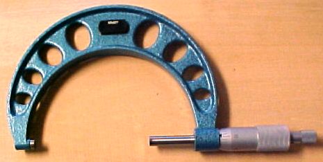 Fowler 3-4" micrometer .001 item #P21